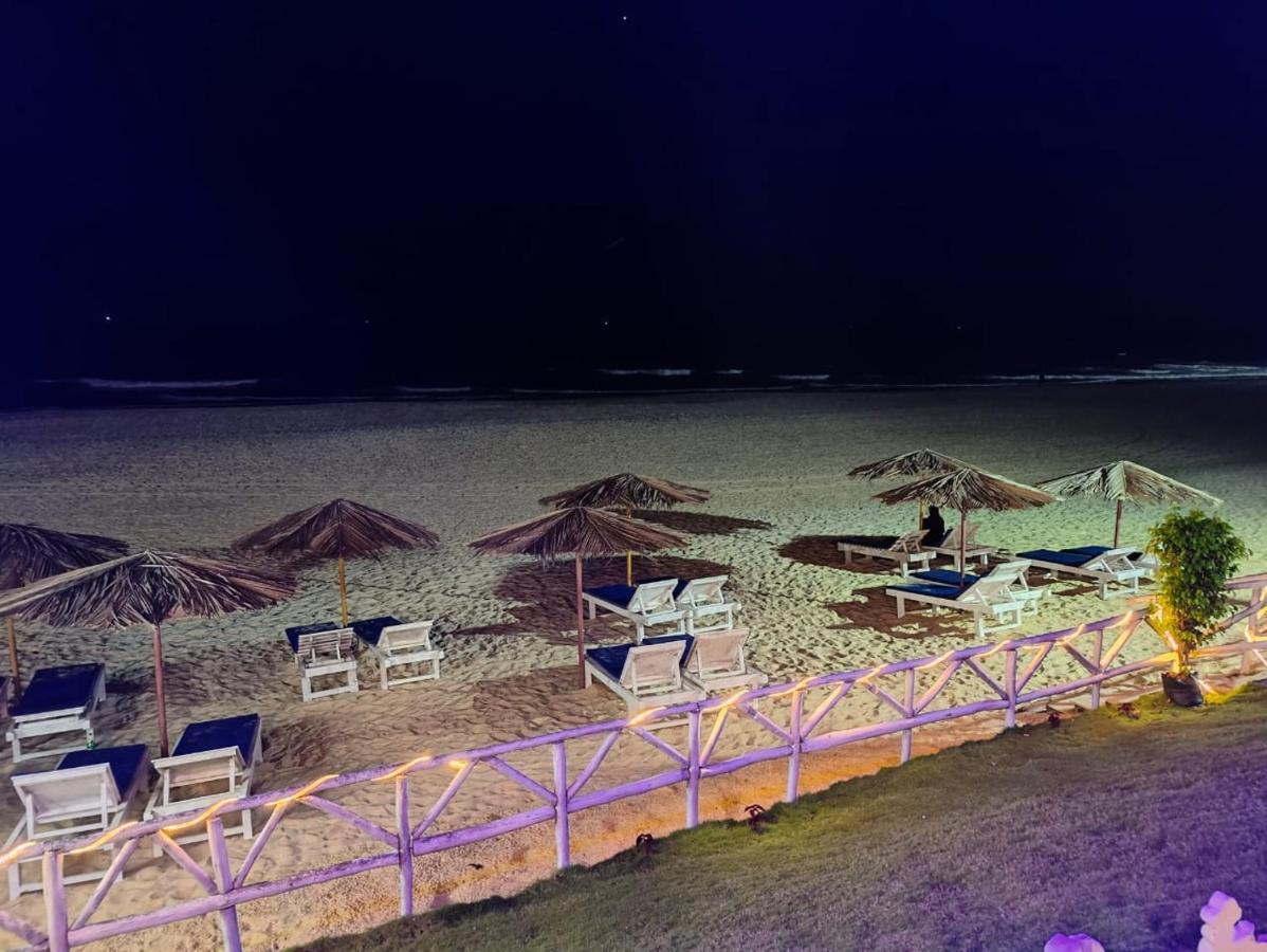 Happy Shack Beach And Wooden Huts Колва Экстерьер фото