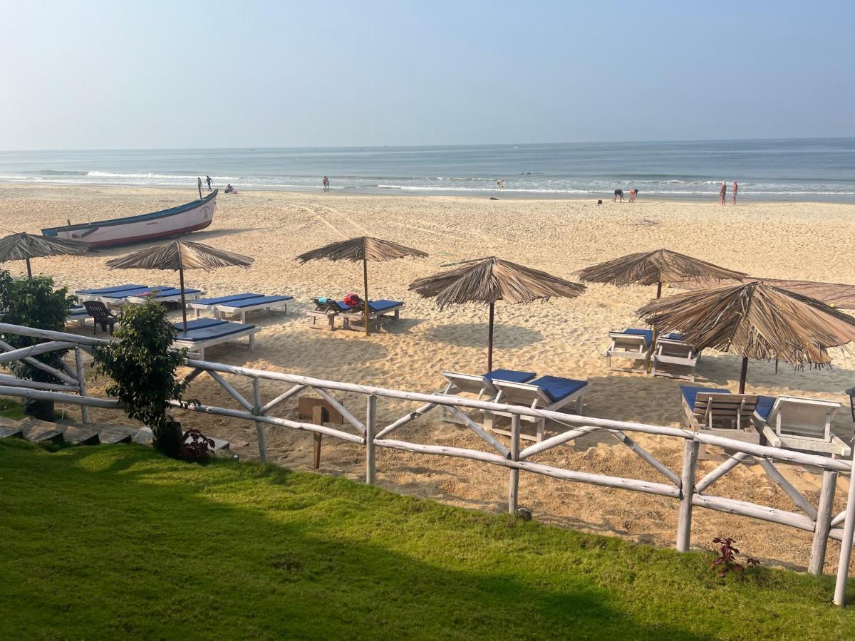 Happy Shack Beach And Wooden Huts Колва Экстерьер фото