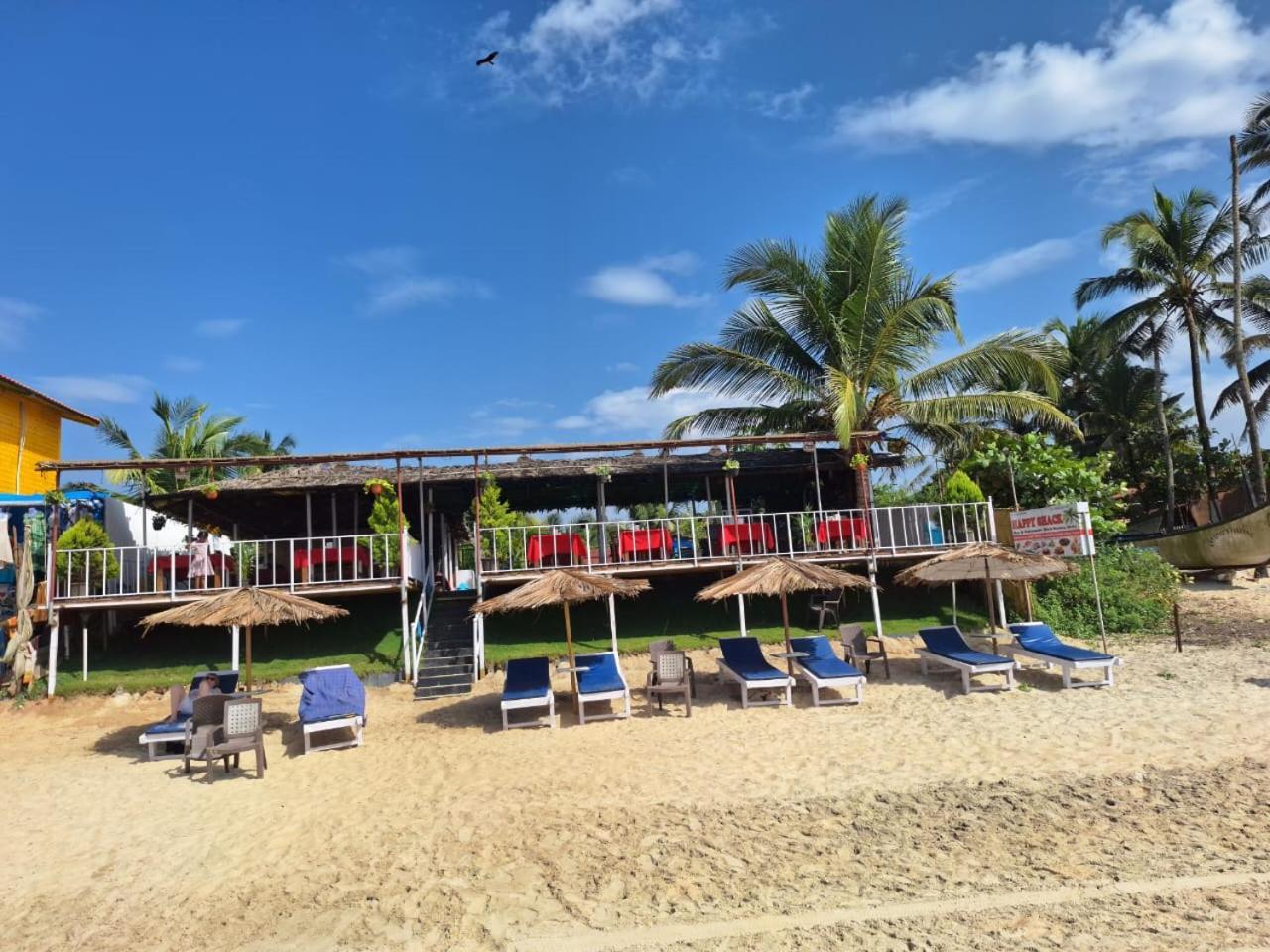 Happy Shack Beach And Wooden Huts Колва Экстерьер фото
